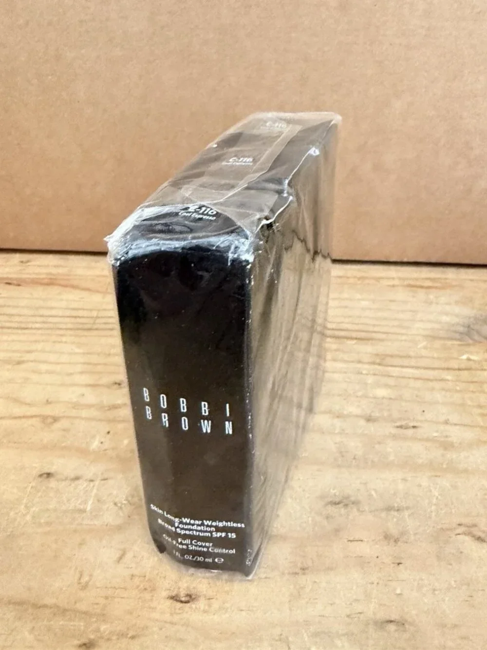Bobbi Brown Skin Long-Wear Weightless Foundation SPF15 - COOL ESPRESSO C-116 (3)